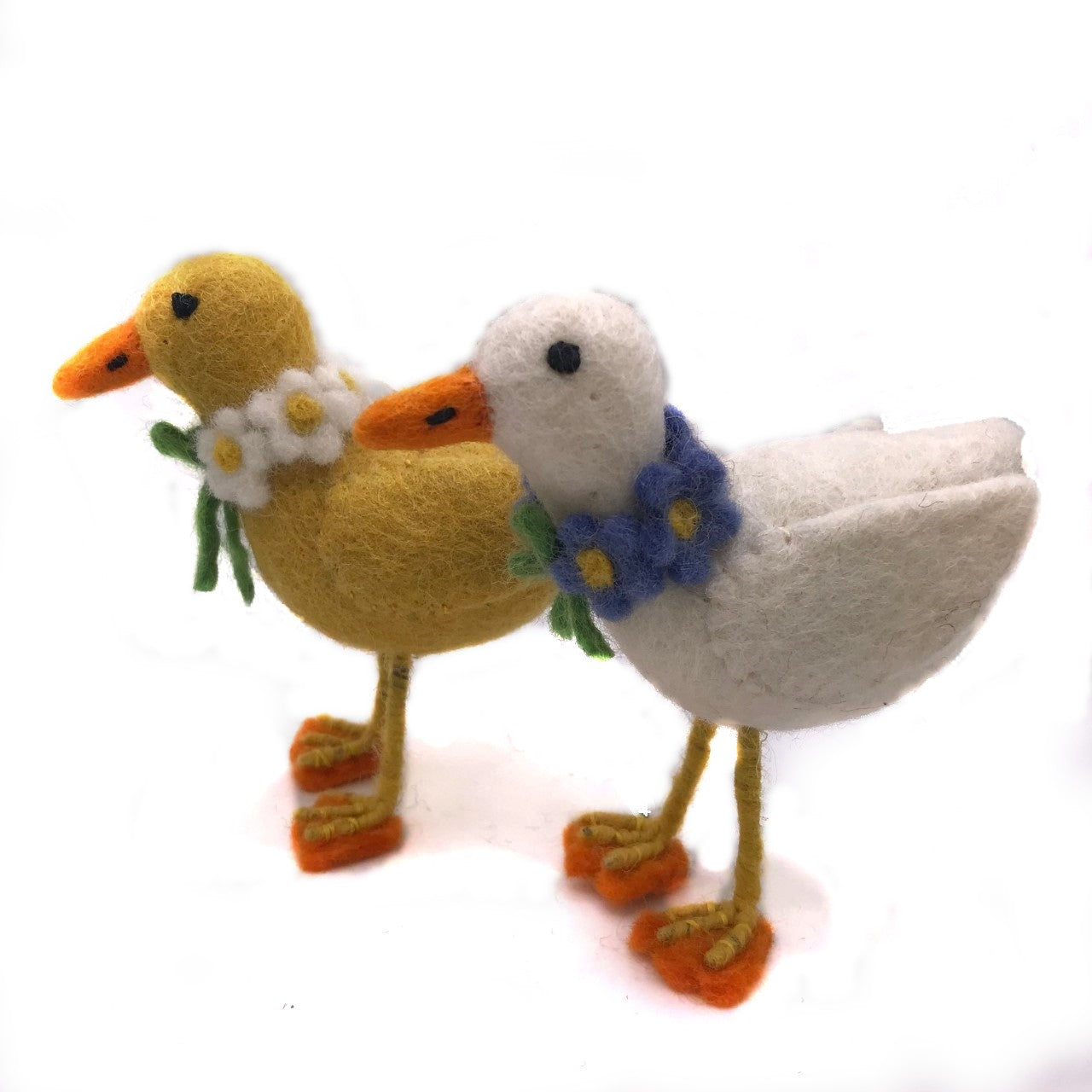 Duckling with Daisy Chain